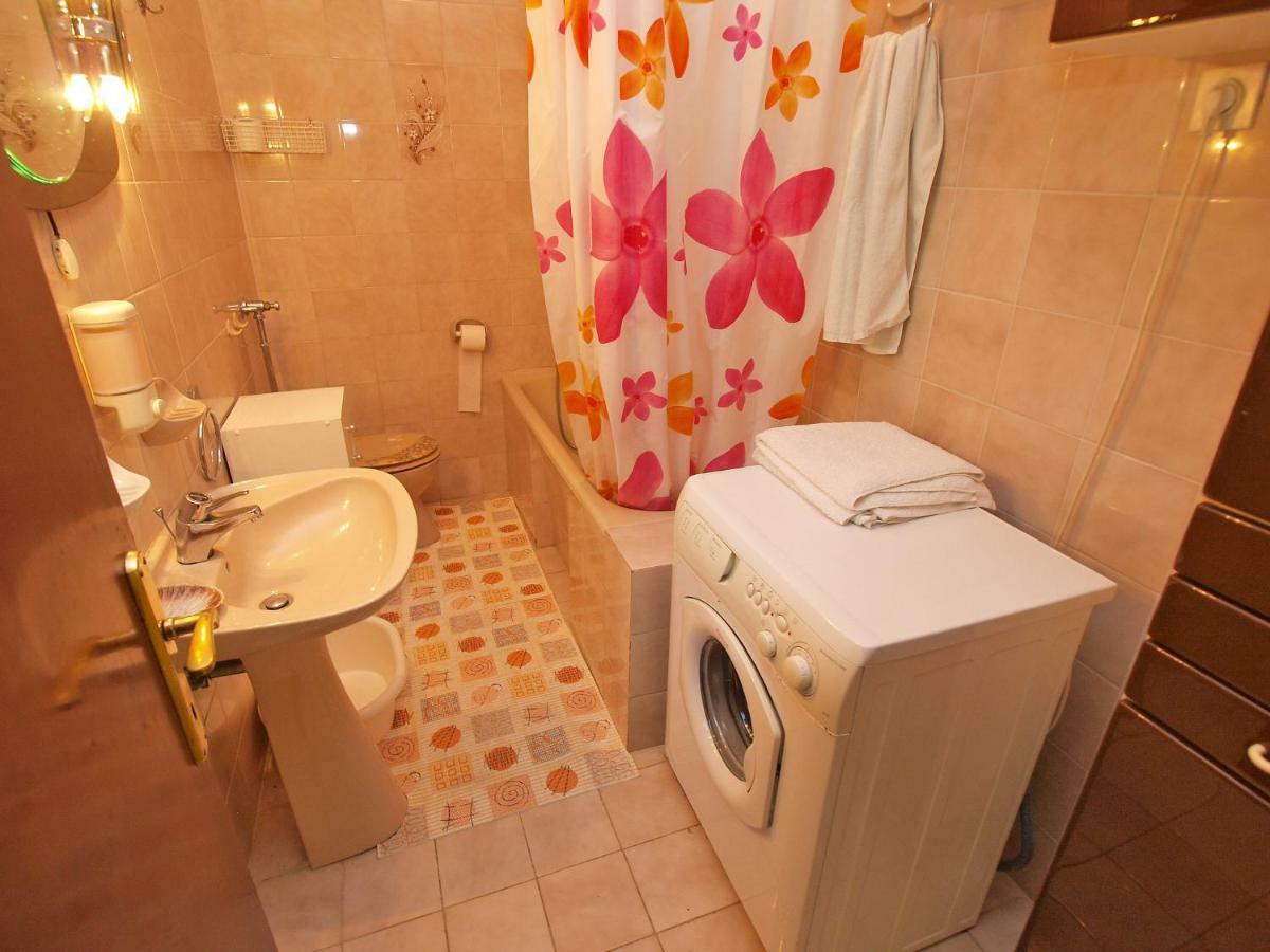 Apartments And Room Rabac 155 外观 照片
